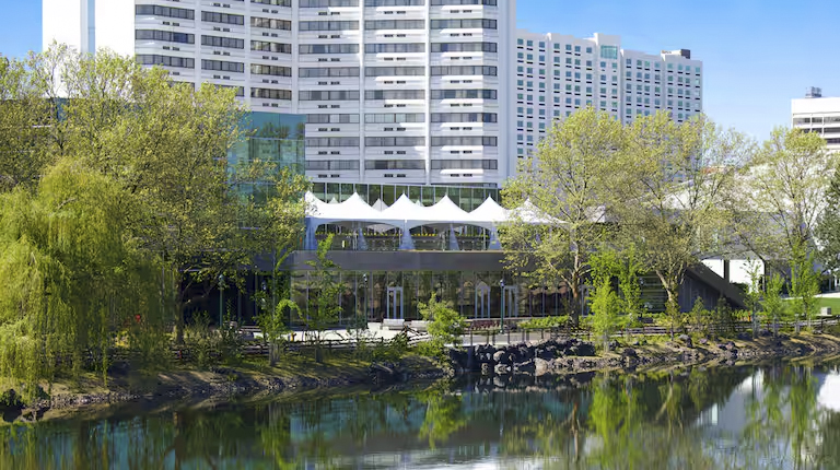 Daytime photo of the exterior of the Doubletree by Hilton Spokane City Center.